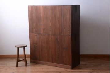 アンティーク家具　和製アンティーク　前面栗材　シンプルさが魅力の衣装箪笥(チェスト)(R-038119)