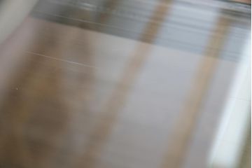 アンティーク家具　和製アンティーク　シャビーな風合いのペイントがおしゃれなガラスケース(ショーケース、陳列棚、飾り棚)(R-038123)