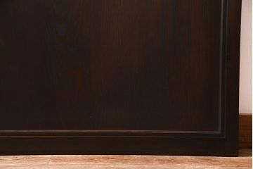 アンティーク建具　明治大正期　渋い色味が魅力のシンプルな板戸2枚セット(建具、帯戸、引き戸)(R-038135)