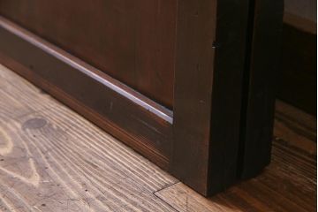アンティーク建具　幅広サイズで存在感抜群の格子帯戸2枚セット(建具、引き戸)(R-038136)