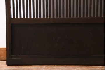 アンティーク建具　和製アンティーク　昭和初期　味わい深い色味が魅力のシンプルな格子戸1枚(建具、引き戸)(R-038140)
