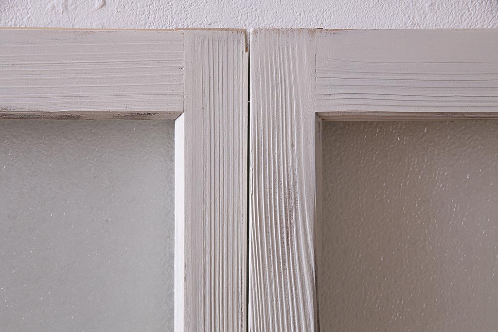 アンティーク建具　フレンチスタイルにもぴったり　色ガラスがポイントのペイントガラス戸3枚セット　(R-038143)