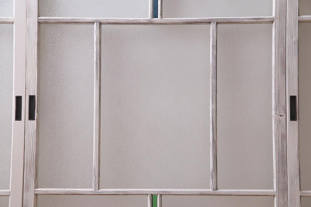 アンティーク建具　フレンチスタイルにもぴったり　色ガラスがポイントのペイントガラス戸3枚セット　(R-038143)