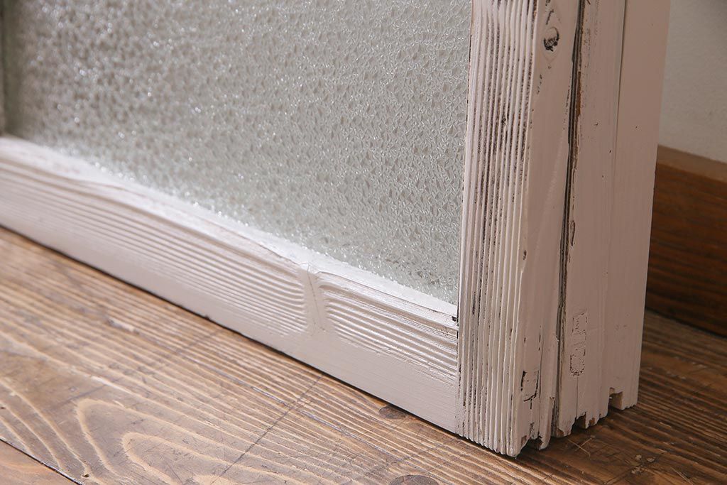 アンティーク建具　フレンチスタイルにもぴったり　色ガラスがポイントのペイントガラス戸3枚セット　(R-038143)