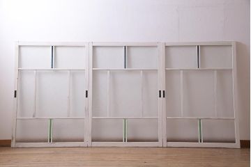 アンティーク建具　フレンチスタイルにもぴったり　色ガラスがポイントのペイントガラス戸3枚セット　(R-038143)