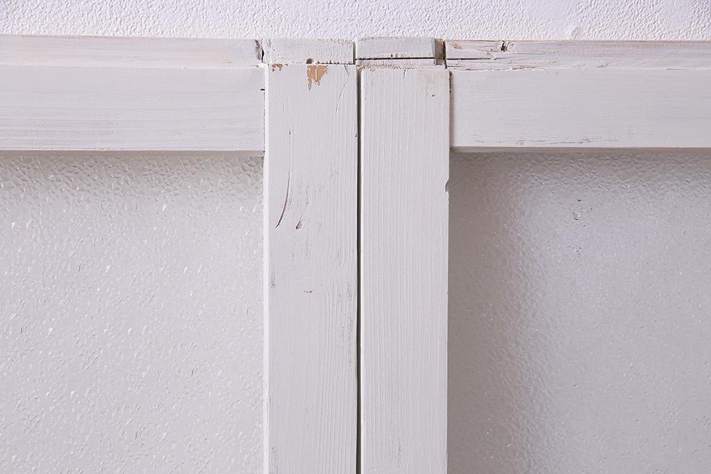 アンティーク建具　フレンチスタイルにもぴったり　色ガラスがポイントのペイントガラス戸3枚セット　(R-038143)