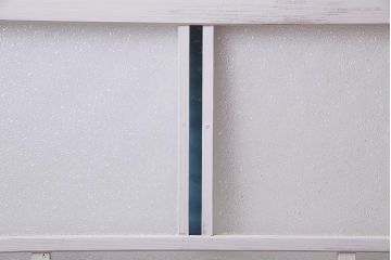 アンティーク建具　フレンチスタイルにもぴったり　色ガラスがポイントのペイントガラス戸3枚セット　(R-038143)