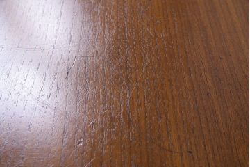 ヴィンテージ家具　北欧ビンテージ　G-PLAN(ジープラン)　チーク材　ゴールドカラーの取っ手がお洒落なサイドチェスト(チェスト、引き出し)(R-038152)