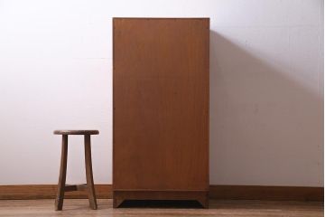 ヴィンテージ家具　北欧ビンテージ　G-PLAN(ジープラン)　チーク材　ゴールドカラーの取っ手がお洒落なサイドチェスト(チェスト、引き出し)(R-038152)