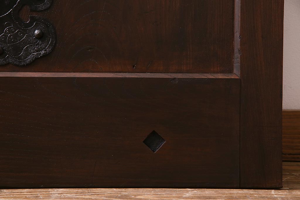 和製アンティーク　明治大正期　総ケヤキ材　重厚かつ上品な佇まいの松本蔵戸(建具、引き戸、玄関戸)(R-038156)