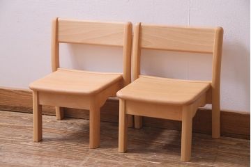 中古　飛騨産業　キツツキ　KF201B　ビーチ材　キッズスタッキングチェア2脚セット(子供椅子)(R-038161)