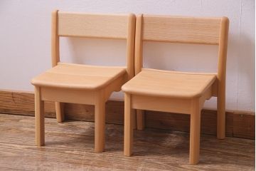 中古　飛騨産業　キツツキ　KF202B　ビーチ材　キッズスタッキングチェア2脚セット(子供椅子)(R-038164)