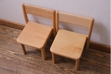 中古　飛騨産業　キツツキ　KF202B　ビーチ材　キッズスタッキングチェア2脚セット(子供椅子、キッズチェア)(R-038165)