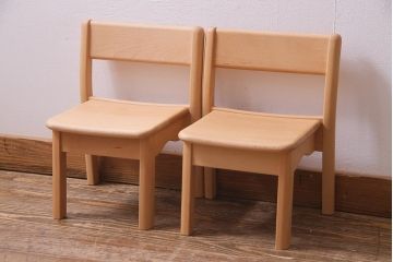 中古　飛騨産業　キツツキ　KF202B　ビーチ材　キッズスタッキングチェア2脚セット(子供椅子、キッズチェア)(R-038167)