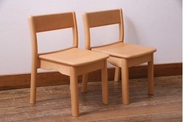中古　飛騨産業　キツツキ　KF204B　ビーチ材　キッズスタッキングチェア2脚セット(子供椅子、キッズチェア)(R-038170)