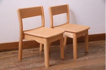 中古　飛騨産業　キツツキ　KF204B　ビーチ材　キッズスタッキングチェア2脚セット(子供椅子、キッズチェア)(R-038171)