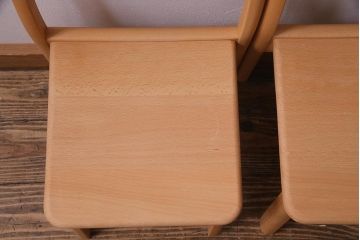 中古　飛騨産業　キツツキ　KF204B　ビーチ材　キッズスタッキングチェア2脚セット(子供椅子、キッズチェア)(R-038171)