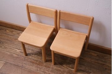 中古　飛騨産業　キツツキ　KF204B　ビーチ材　キッズスタッキングチェア2脚セット(子供椅子)(R-038172)