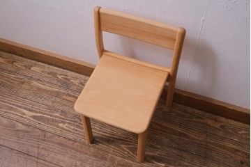中古　飛騨産業　キツツキ　KF205B　ビーチ材　キッズスタッキングチェア(子供椅子、キッズチェア)(R-038175)