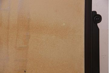アンティーク家具　黒檀(コクタン)材　漆塗り　透かし彫りが目を引く衝立(パーテーション、仕切り)(R-038177)