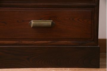 ヴィンテージ家具　三方ケヤキ材　総無垢材　極上品!シンプルながらも高級感溢れる衣装箪笥(引き出し、チェスト、ビンテージ)(R-038178)