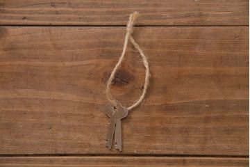 ヴィンテージ家具　三方ケヤキ材　総無垢材　極上品!シンプルながらも高級感溢れる衣装箪笥(引き出し、チェスト、ビンテージ)(R-038178)