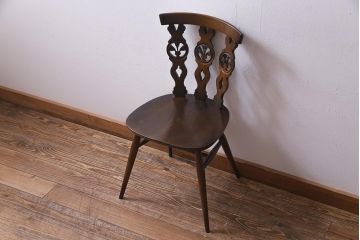 ヴィンテージ家具　イギリスビンテージ　ERCOL(アーコール)　素朴で愛らしいシスルバックチェア(ダイニングチェア、椅子)(R-038179)