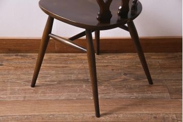 ヴィンテージ家具　イギリスビンテージ　ERCOL(アーコール)　上品な佇まいのシスルバックチェア(ダイニングチェア、椅子)(R-038180)