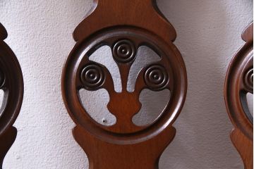 ヴィンテージ家具　イギリスビンテージ　ERCOL(アーコール)　上品な佇まいのシスルバックチェア(ダイニングチェア、椅子)(R-038183)