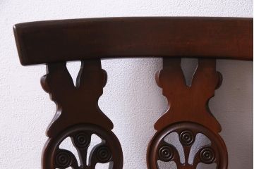ヴィンテージ家具　イギリスビンテージ　ERCOL(アーコール)　上品な佇まいのシスルバックチェア(ダイニングチェア、椅子)(R-038184)