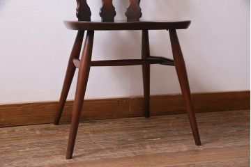 ヴィンテージ家具　イギリスビンテージ　ERCOL(アーコール)　上品な佇まいのシスルバックチェア(ダイニングチェア、椅子)(R-038184)