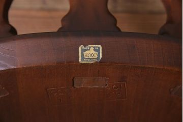 ヴィンテージ家具　イギリスビンテージ　ERCOL(アーコール)　上品な佇まいのシスルバックチェア(ダイニングチェア、椅子)(R-038184)