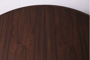 ヴィンテージ家具　北欧ビンテージ　デンマーク製　チーク材・ローズウッド材　上品なラウンドテーブル(ダイニングテーブル)(R-038185)