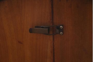 ヴィンテージ家具　北欧ビンテージ　デンマーク製　チーク材・ローズウッド材　上品なラウンドテーブル(ダイニングテーブル)(R-038185)