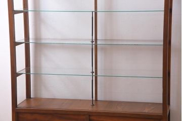 レトロ家具　昭和初期　ヒノキ材　柔らかな木の風合いが魅力のガラスケース(ショーケース、陳列棚)(R-038186)