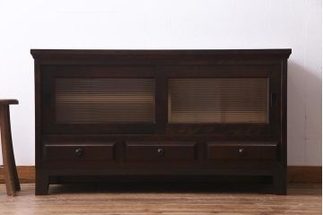中古　リメイク　北海道民芸家具　モールガラスが入ったローボード(テレビ台、収納棚、サイドボード)(R-038188)