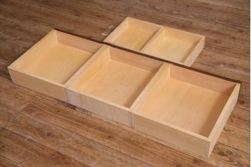 中古　リメイク　北海道民芸家具　モールガラスが入ったローボード(テレビ台、収納棚、サイドボード)(R-038188)