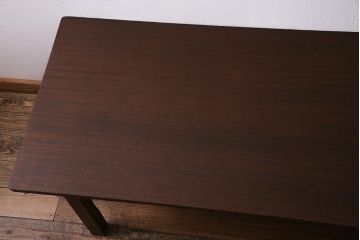 和製ビンテージ　レトロ家具　シンプルなデザインが魅力のローテーブル(R-038190)