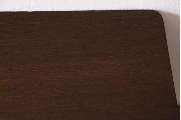 レトロ家具　シンプルなデザインが魅力のローテーブル(センターテーブル)(R-038190)