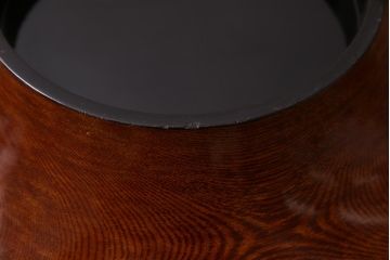 アンティーク雑貨　和製アンティーク　総ケヤキ材　漆塗りが美しい菓子入れ(菓子器)(R-038193)