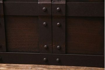 アンティーク雑貨　民芸家具　総ケヤキ材　重厚な雰囲気が魅力的な収納箱(銭箱、千両箱)(R-038197)