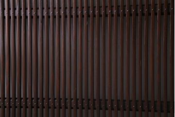 アンティーク建具　和製アンティーク　ダイヤ・結霜ガラス　レトロなガラス入りの格子戸2枚セット(ガラス帯戸、引き戸、建具)(R-038198)