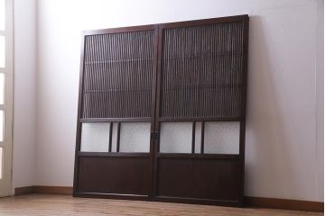 アンティーク建具　和製アンティーク　ダイヤ・結霜ガラス　レトロなガラス入りの格子戸2枚セット(ガラス帯戸、引き戸、建具)(R-038198)