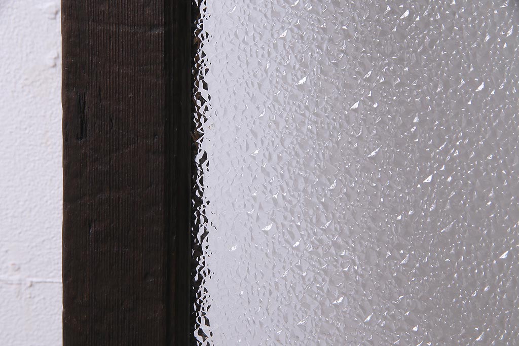 アンティーク建具　和製アンティーク　大判のダイヤガラスが魅力のガラス戸1枚(R-038199)