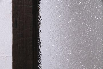 アンティーク建具　和製アンティーク　大判のダイヤガラスが魅力のガラス戸1枚(R-038199)