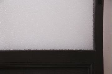 アンティーク建具　和製アンティーク　大判のダイヤガラスが魅力のガラス戸1枚(R-038199)