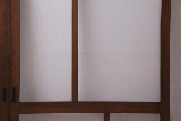 アンティーク建具　モールガラス入り　大判のレトロガラスが可愛らしいガラス戸2枚セット(引き戸)(R-038204)