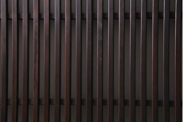 アンティーク建具　裏ガラス入り　変わり型　和の風情漂う格子戸2枚セット(建具、引き戸)(R-038210)