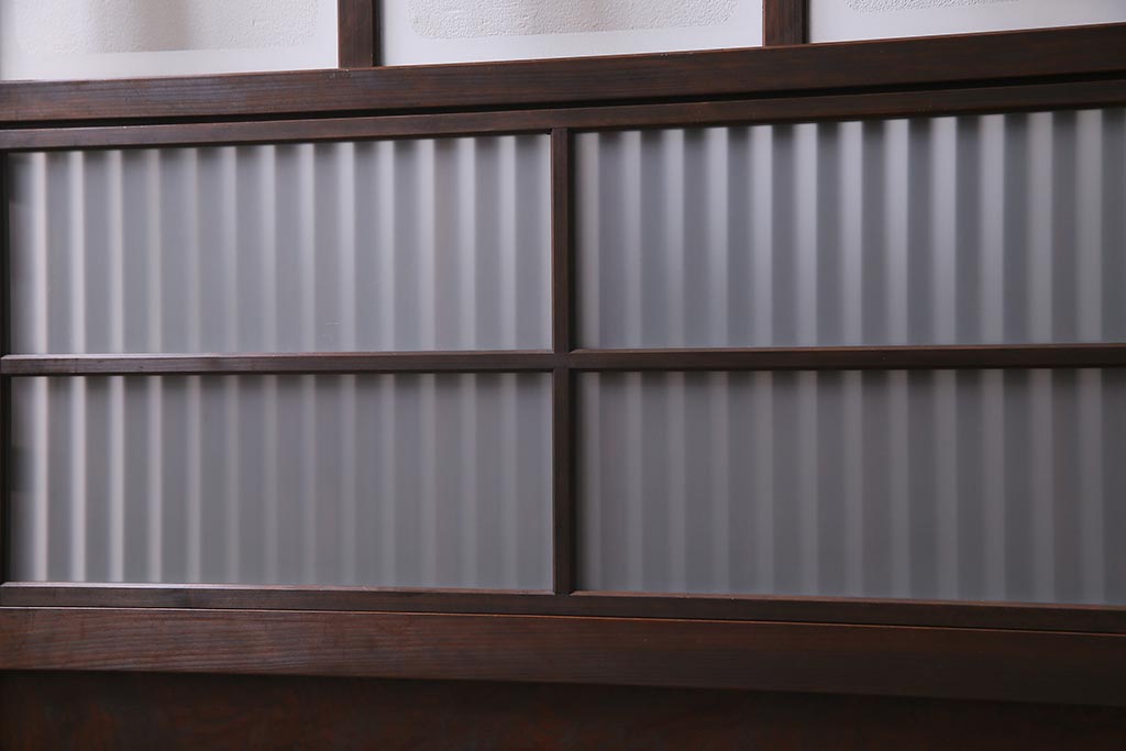 アンティーク建具　裏ガラス入り　変わり型　和の風情漂う格子戸2枚セット(建具、引き戸)(R-038210)