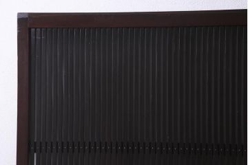 アンティーク建具　明治期　味わいのある木肌が魅力の格子戸2枚セット(引き戸、建具)(R-038212)